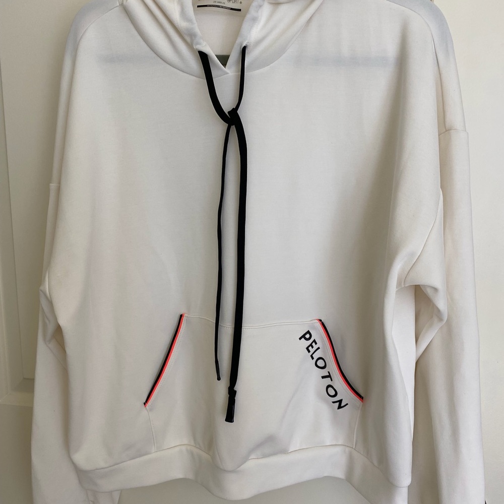 Like new Peloton XL sweatshirt